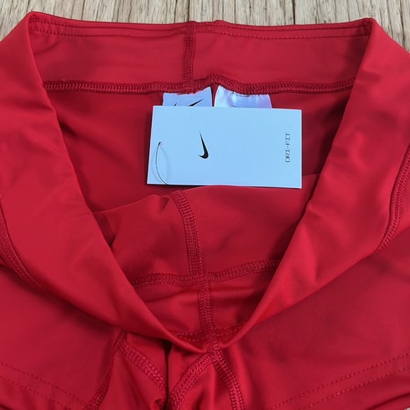 Women's Nike Performance Game Volleyball Shorts - Picture 4 of 9
